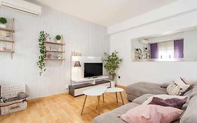 Chic Valencia Best Location